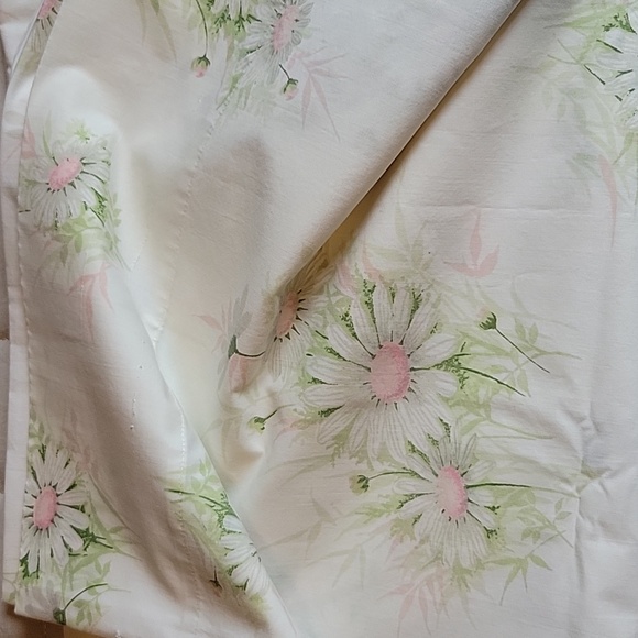 Double Bedsheet Vintage Daisy - Picture 1 of 11